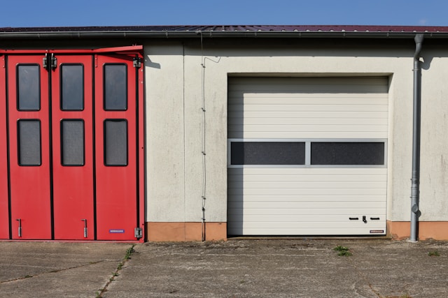 15 Tips on Garage Door Maintenance - Experts Garage Doors